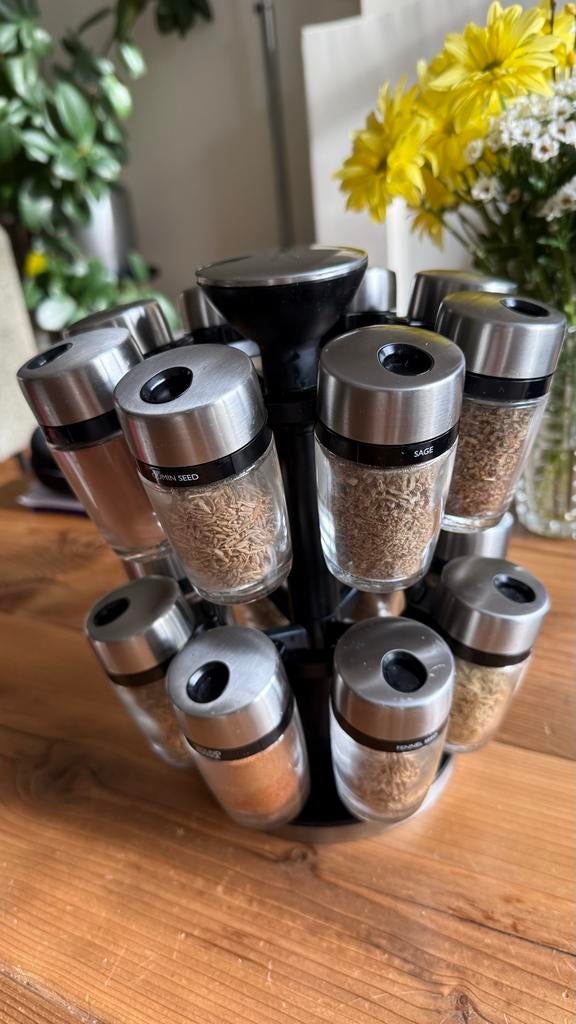 Kruidenrek ( Cole & Mason) met 16 potjes - draaibaar, Huis en Inrichting, Keuken | Keukenbenodigdheden, Zo goed als nieuw, Overige typen