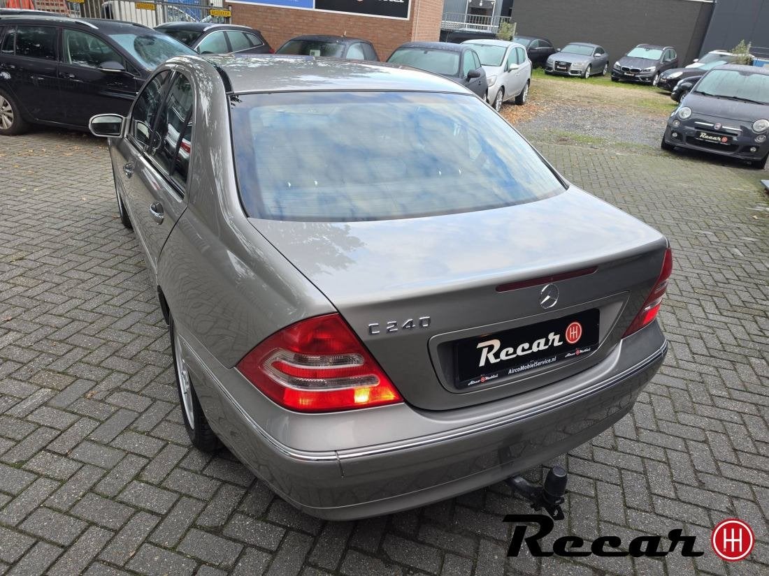 Mercedes-Benz C-klasse - 240 Elegance/Aut/6Cilinder/68Nap/Ze, Auto's, Automaat, Stof, Gebruikt, 2597 cc