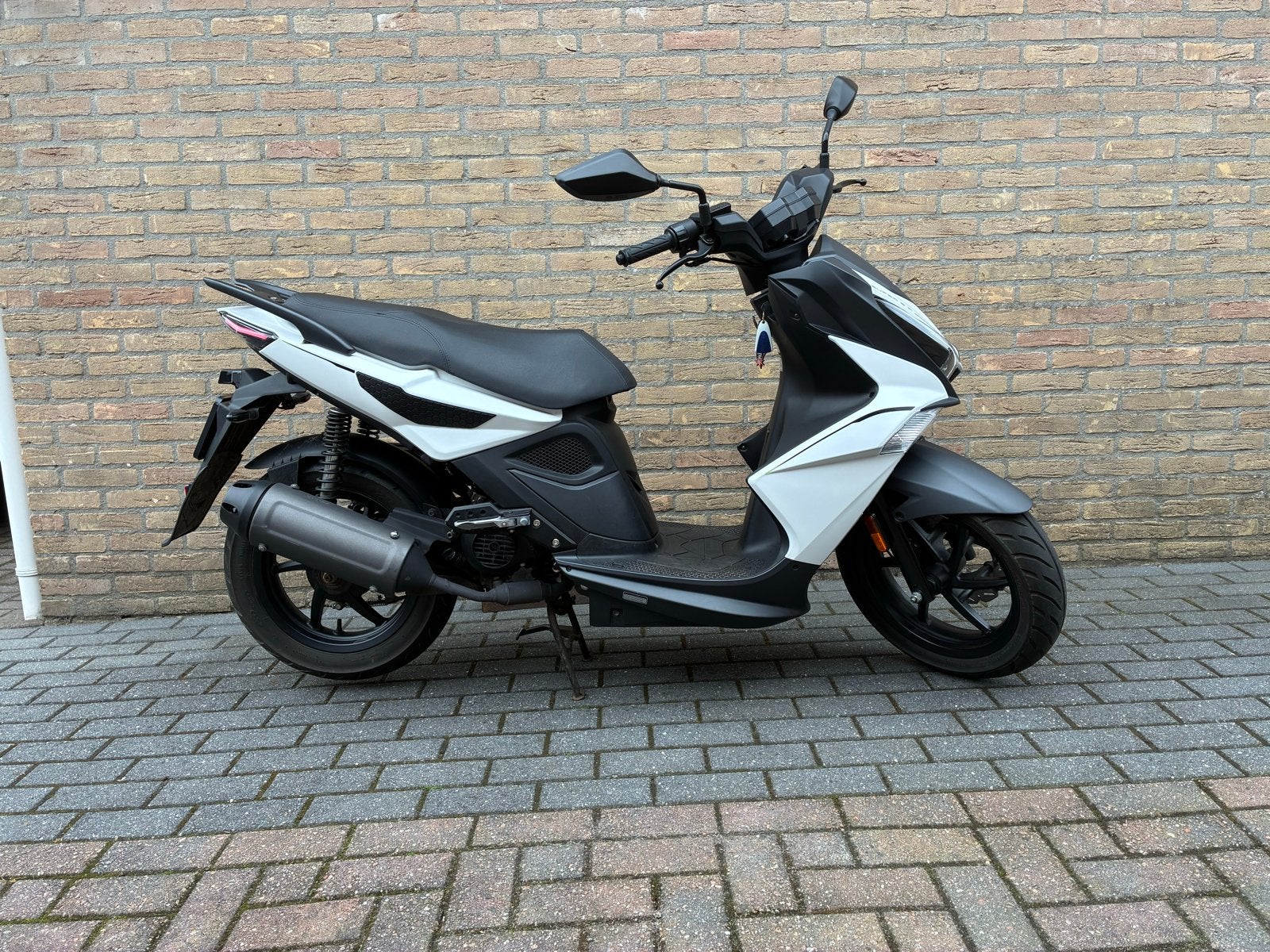Kymco Super 8 - Zo goed als nieuw - Januari 2022, Ophalen, Maximaal 45 km/u, Zo goed als nieuw, Benzine