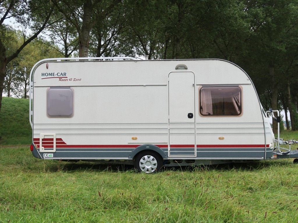 Home-Car Racer Spirit 45 / luifel, Home-car, Rondzit, Dwarsbed, Bedrijf