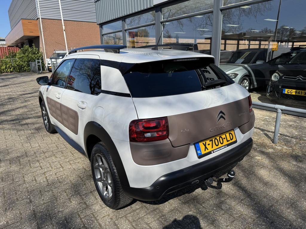 Citroën C4 Cactus 1.2 PureTech Shine CAMERA-CRUISE-TREKHAAK, Euro 5, Gebruikt, 31 €/maand, 1199 cc