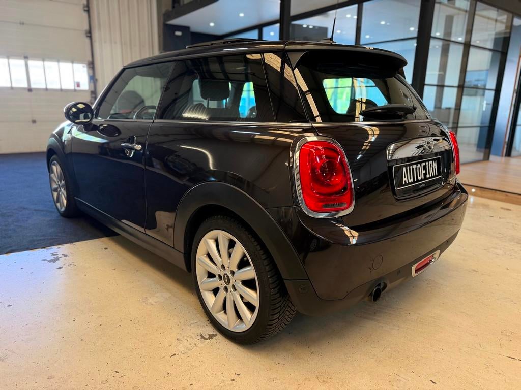 Mini Mini 1.5 Cooper Business Automaat Garantie mogelijk Pan, Auto's, Mini, 136 pk, Gebruikt, Bruin, 4 stoelen