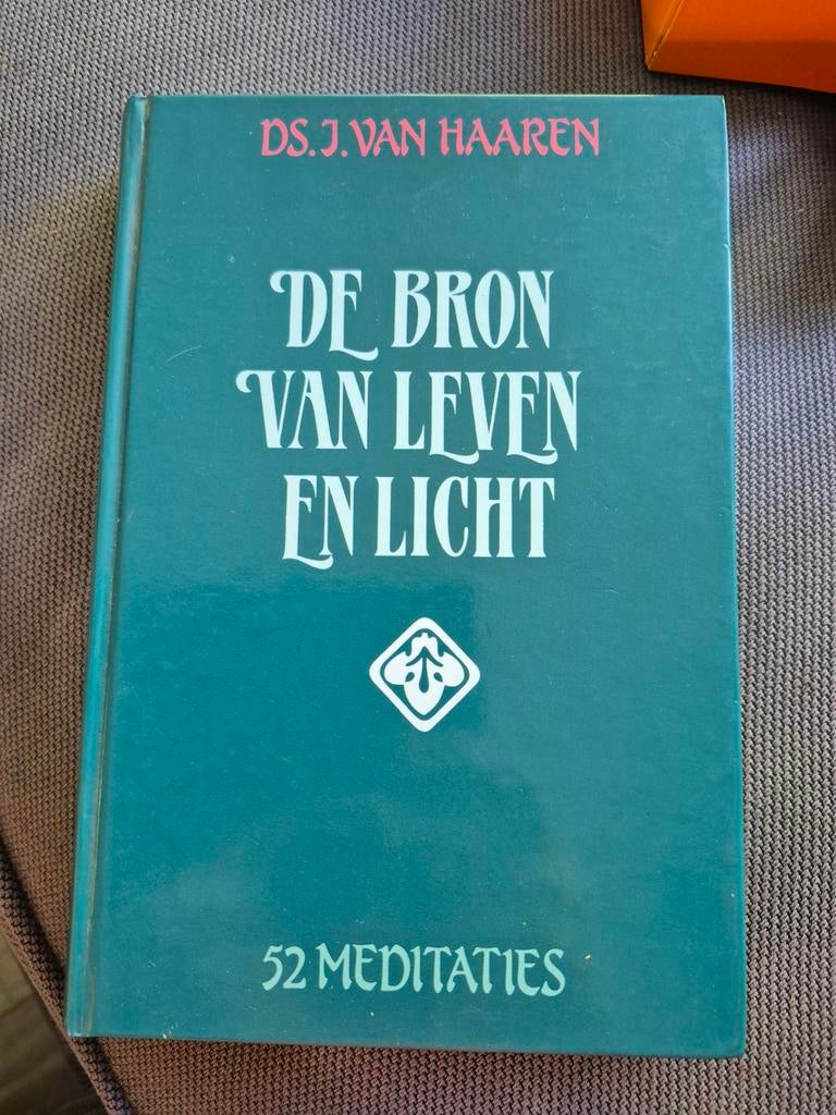 De Bron van Leven en Licht - 52 meditaties, Ophalen of Verzenden, Gelezen, Ds. J. van Haaren, Christendom | Protestants