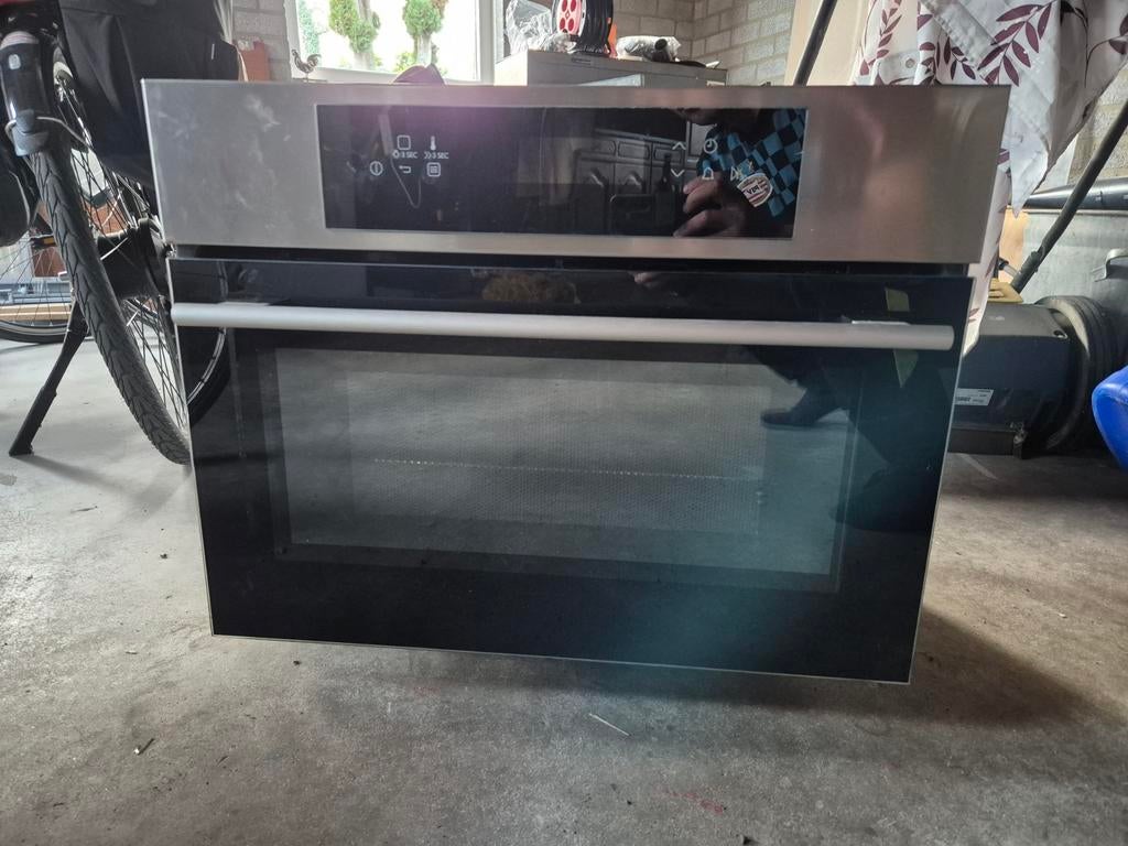 KULINARISK oven, Ophalen