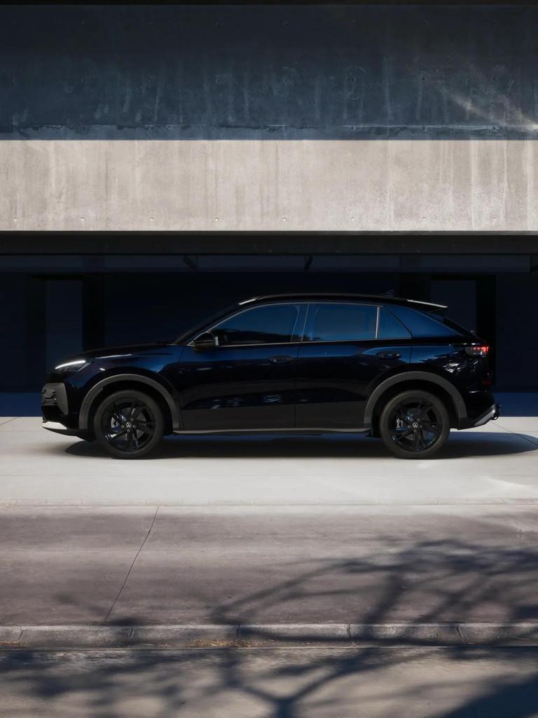 Volkswagen T-Roc 1.5 eTsi 115pk DSG Style First Edition | Tr, Auto's, 12 maanden, 1498 cc, 4 cilinders, 116 pk