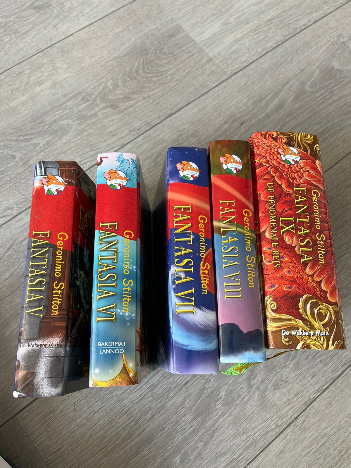 Geronimo Stilton Fantasia V, VI, VII, VIII, IX - Complete se, Boeken, Kinderboeken | Jeugd | 10 tot 12 jaar, Ophalen of Verzenden