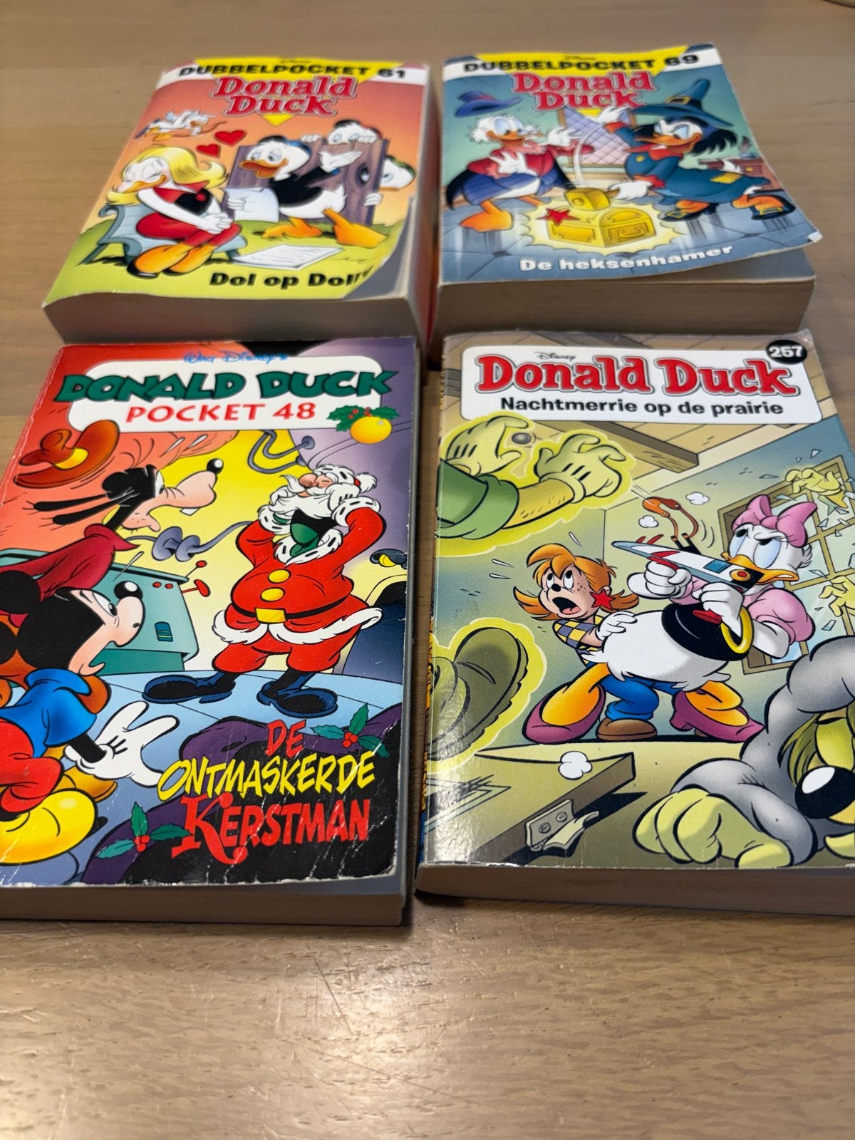 Donald Duck Dubbelpocket (2x) en Pocket (2x), Meerdere stripboeken, Ophalen of Verzenden, Gelezen