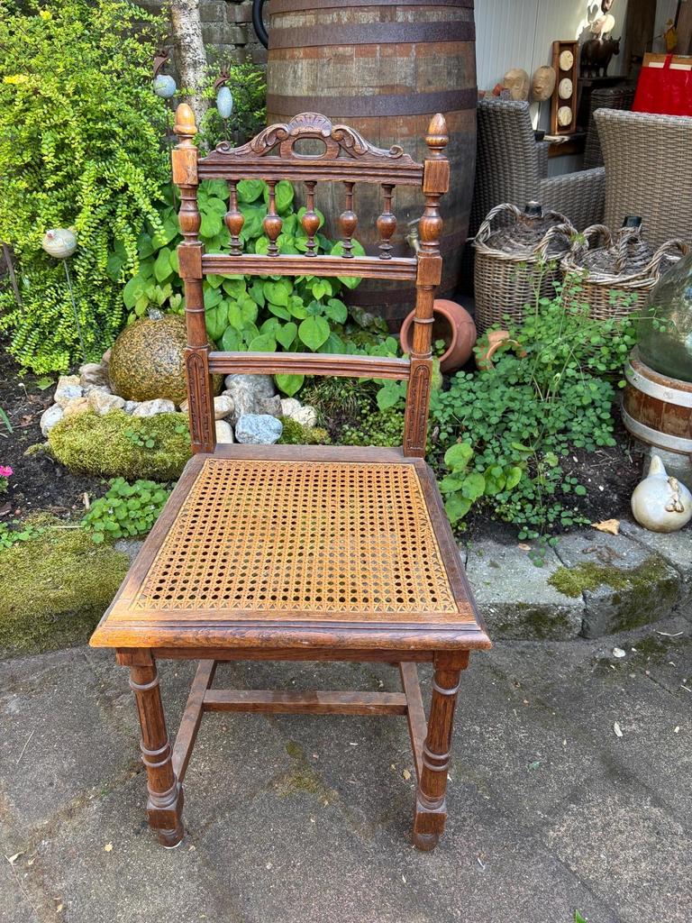 Set van 4 Brocante Stoelen met Rotan Zitting, Antiek en Kunst, Antiek | Meubels | Stoelen en Banken, Ophalen