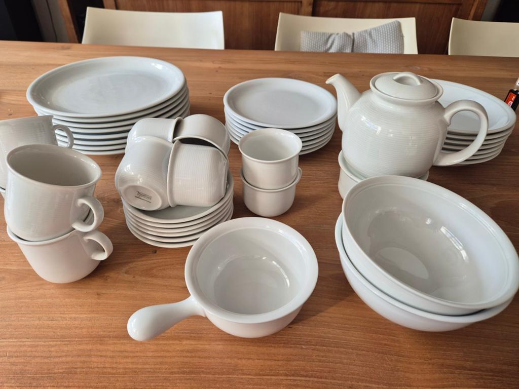 Uitgebreid Thomas Germany servies - wit, ribbelpatroon, Ophalen, Zo goed als nieuw, Porselein, Overige stijlen