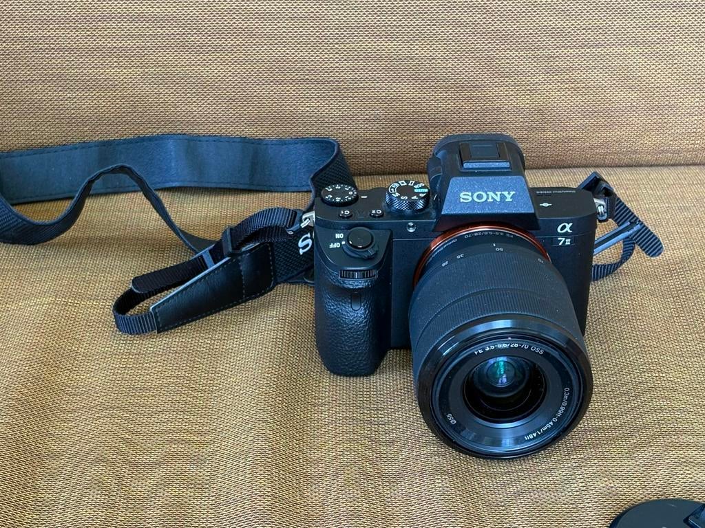 Sony ILCE-7M2 + SEL 28-70 mm, Ophalen of Verzenden, Zo goed als nieuw, Sony