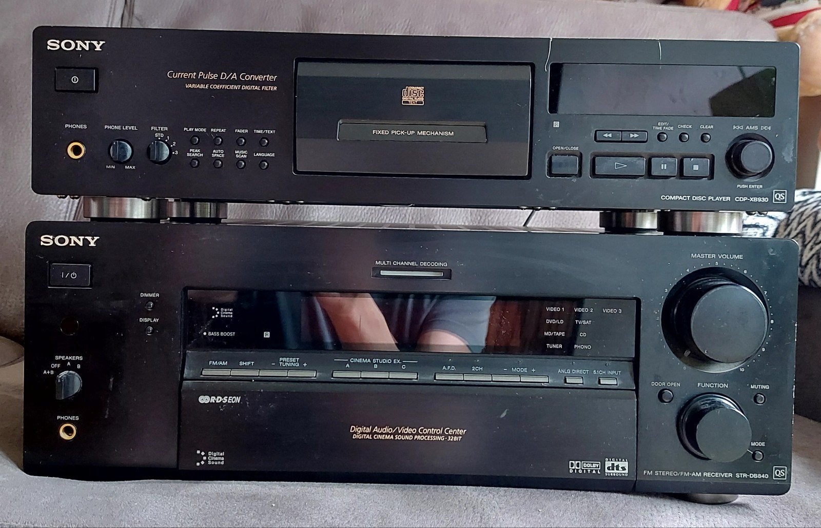 Complete dolby surround set