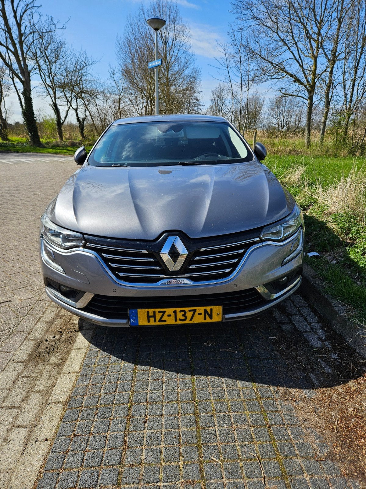Renault Talisman Energy TCe 200pk EDC 2016 Grijs, Auto's, 1618 cc, 4 cilinders, Origineel Nederlands, 75 €/maand