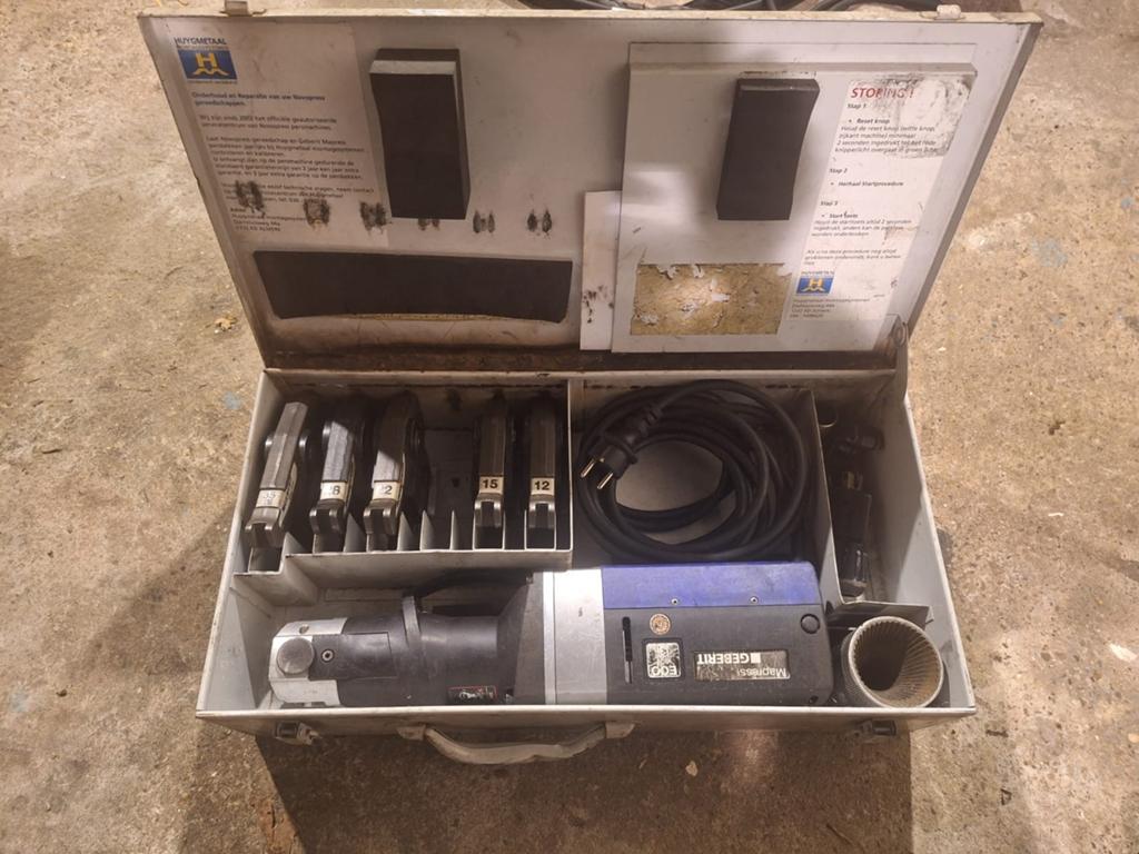Novopress Mapress ECO 3 perstang en extra perskettingen, Doe-het-zelf en Verbouw, Gereedschap | Handgereedschap, Ophalen