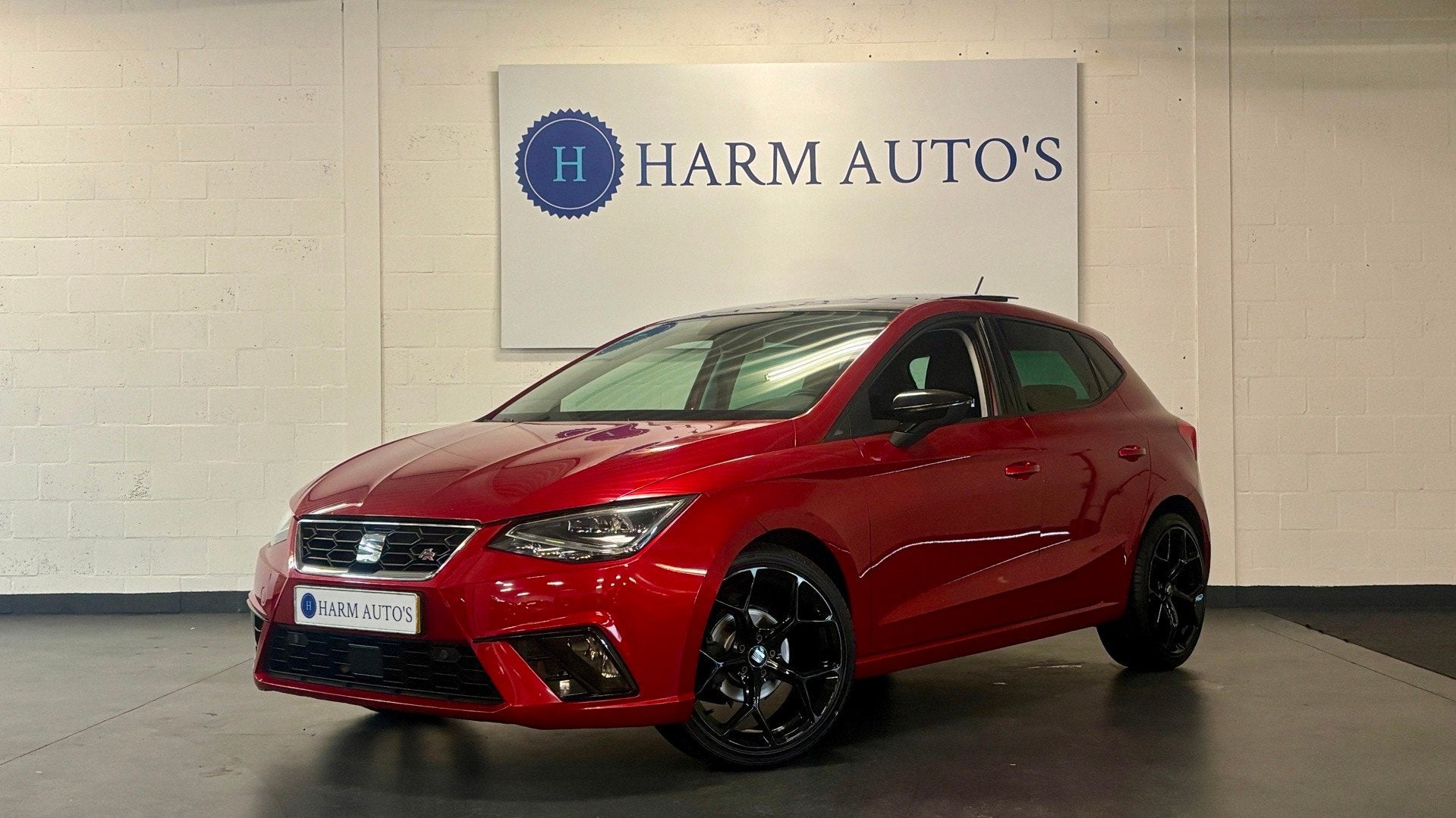 SEAT Ibiza 1.0 TSI FR Pano / Navi / Alcantara / LED / PDC /, Gebruikt, Zwart, 95 pk, Ibiza