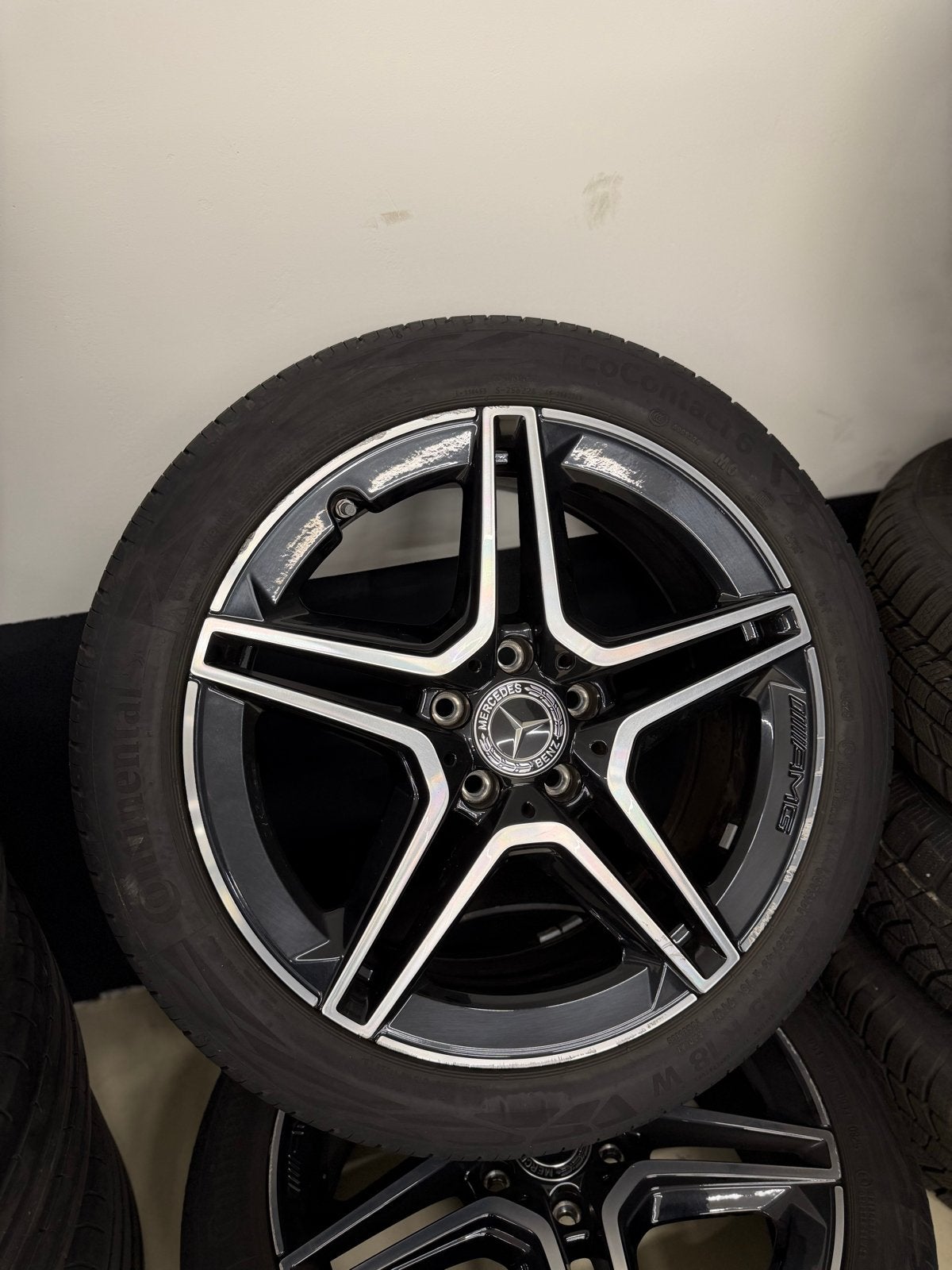 Mercedes 18 inch velgen set met ZGAN zomerbanden, Auto-onderdelen, Ophalen, 18 inch, Gebruikt, Banden en Velgen