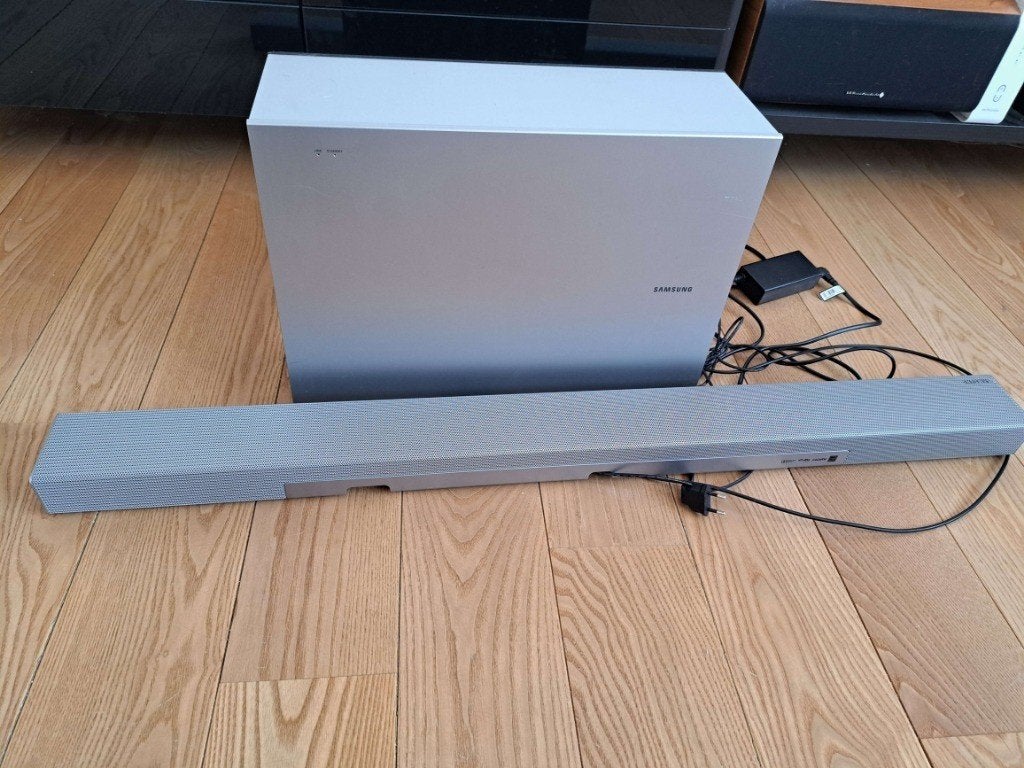 Samsung soundbar HW-K551/XN (zonder subwoofer), Audio, Tv en Foto, Soundbars, Ophalen of Verzenden, Bluetooth, Gebruikt