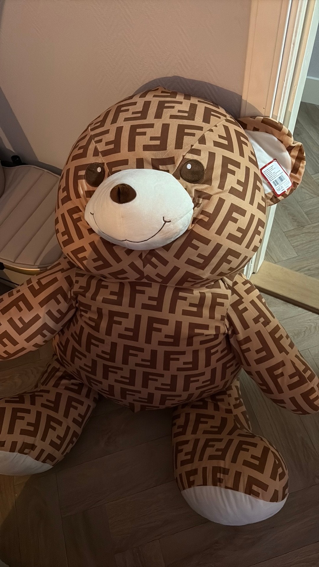 Fendi teddy beer, Ophalen of Verzenden, Zo goed als nieuw, Beer