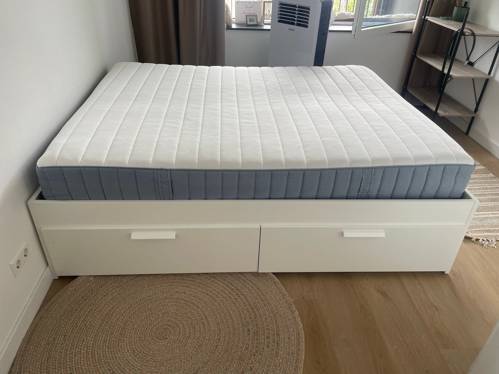 IKEA BRIMNES bed (160x200 cm) met lades en eventueel matras, Ophalen, Gebruikt, Wit, Tweepersoons