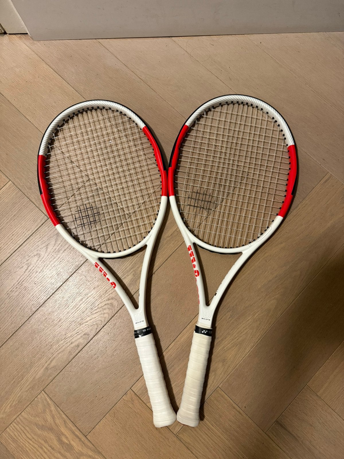 Wilson Six One Lite gripmaat 2. Twee beschikbaar., Sport en Fitness, Ophalen of Verzenden, Zo goed als nieuw, Racket, Wilson