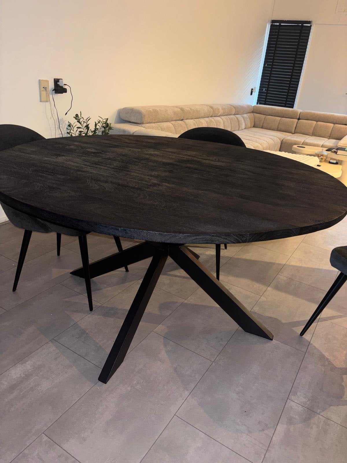Eettafel 150cm met 4 stoelen te koop, Ophalen, Zo goed als nieuw, Rond