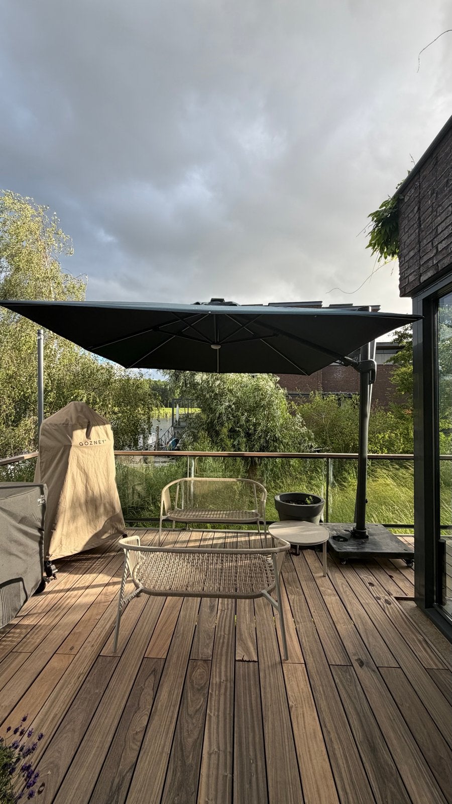 Grote zweefparasol 3x3m - Perfect voor uw terras!, Ophalen, Kantelbaar, 3 tot 4 meter, Zweefparasol