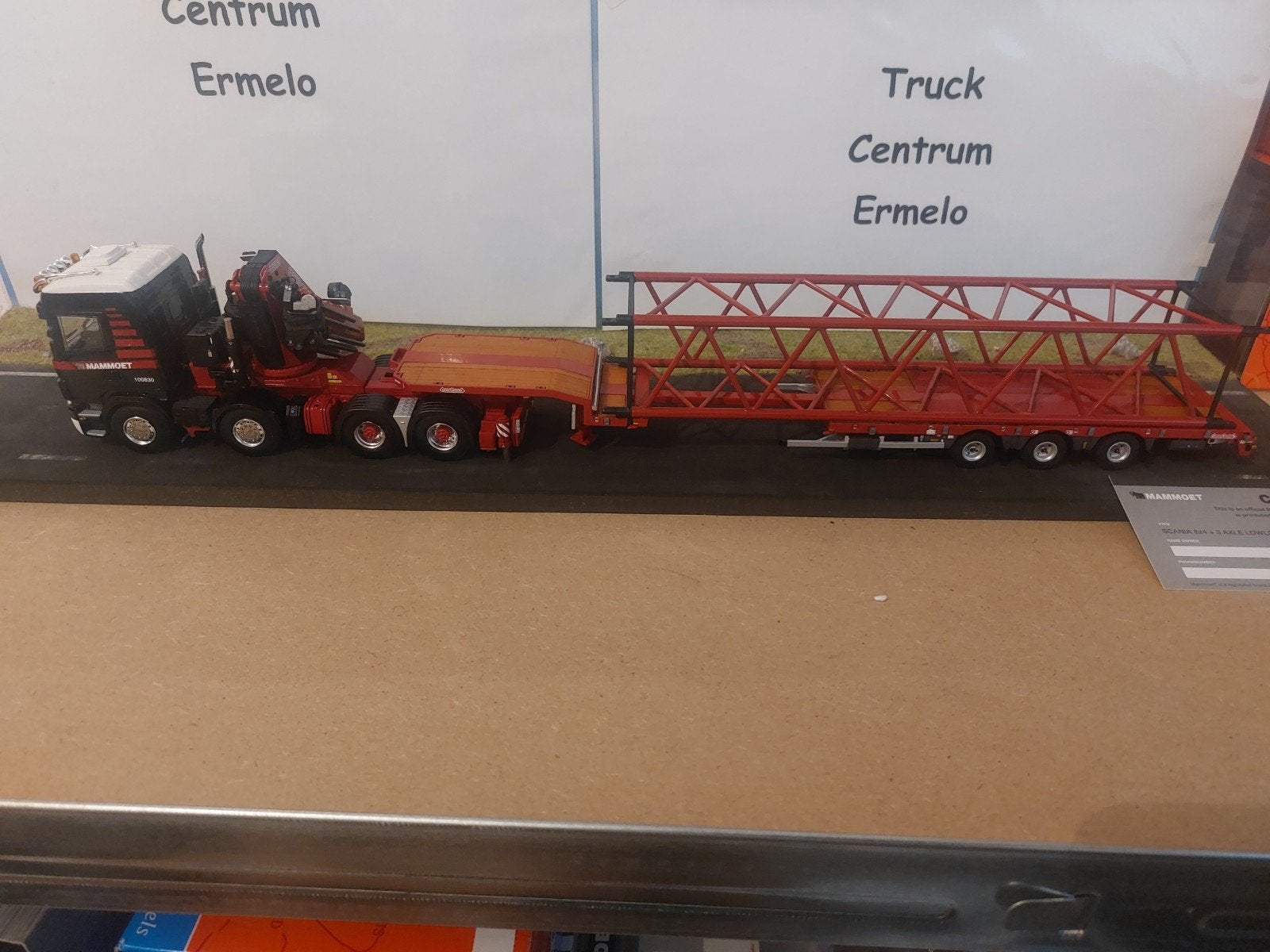 Mammoet Scania 8x4 +3 axle lowloader +boom part ptc
Verzendi, Hobby en Vrije tijd, Ophalen of Verzenden, Nieuw, Bus of Vrachtwagen