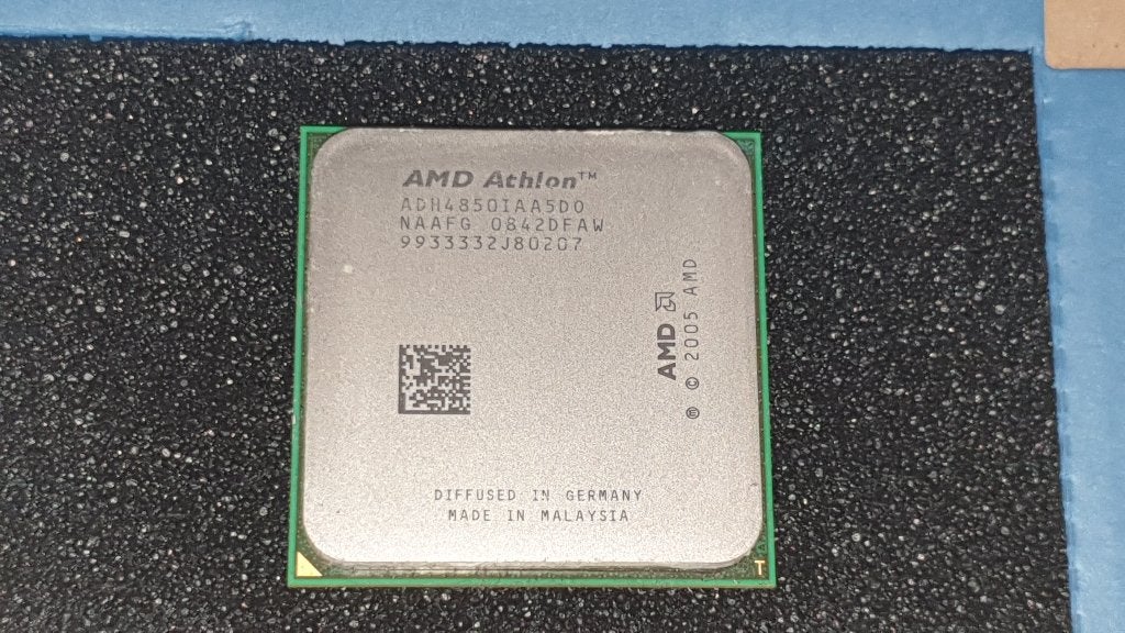 Processor AMD Athlon 64 X2 4850e ADH4850IAA5D0, Computers en Software, Processors, Socket AM2, Zo goed als nieuw, AMD Athlon, 2 tot 3 Ghz