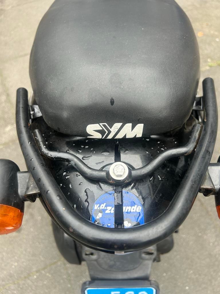 Sym scooter voor onderdelen of opknapper - Loopt niet, Ophalen, Gebruikt, Benzine, Overige modellen