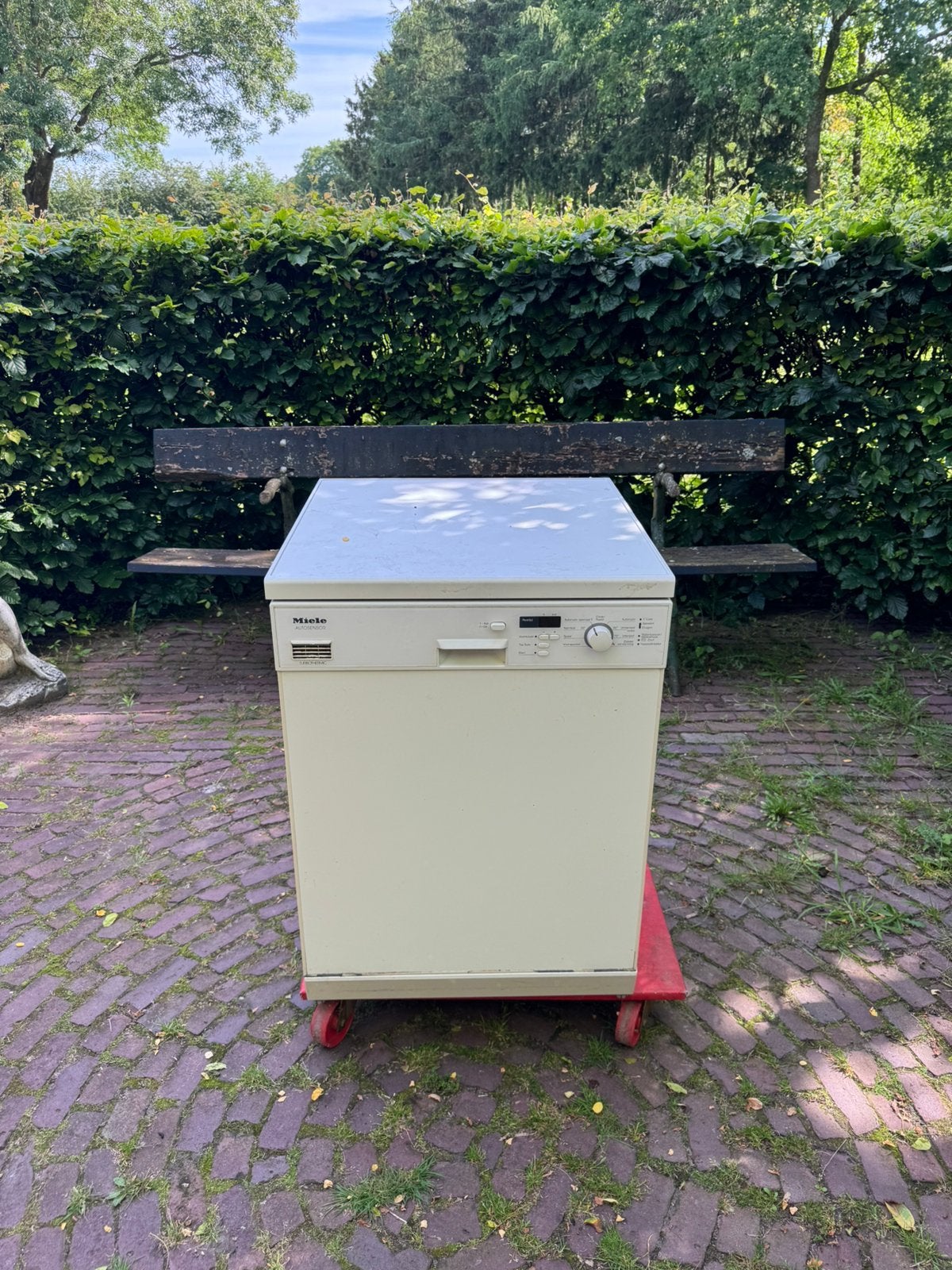 MIELE vaatwasser werkt nog prima  oldtimer, Witgoed en Apparatuur, Ophalen of Verzenden, Gebruikt, 45 tot 60 cm, Minder dan 85 cm
