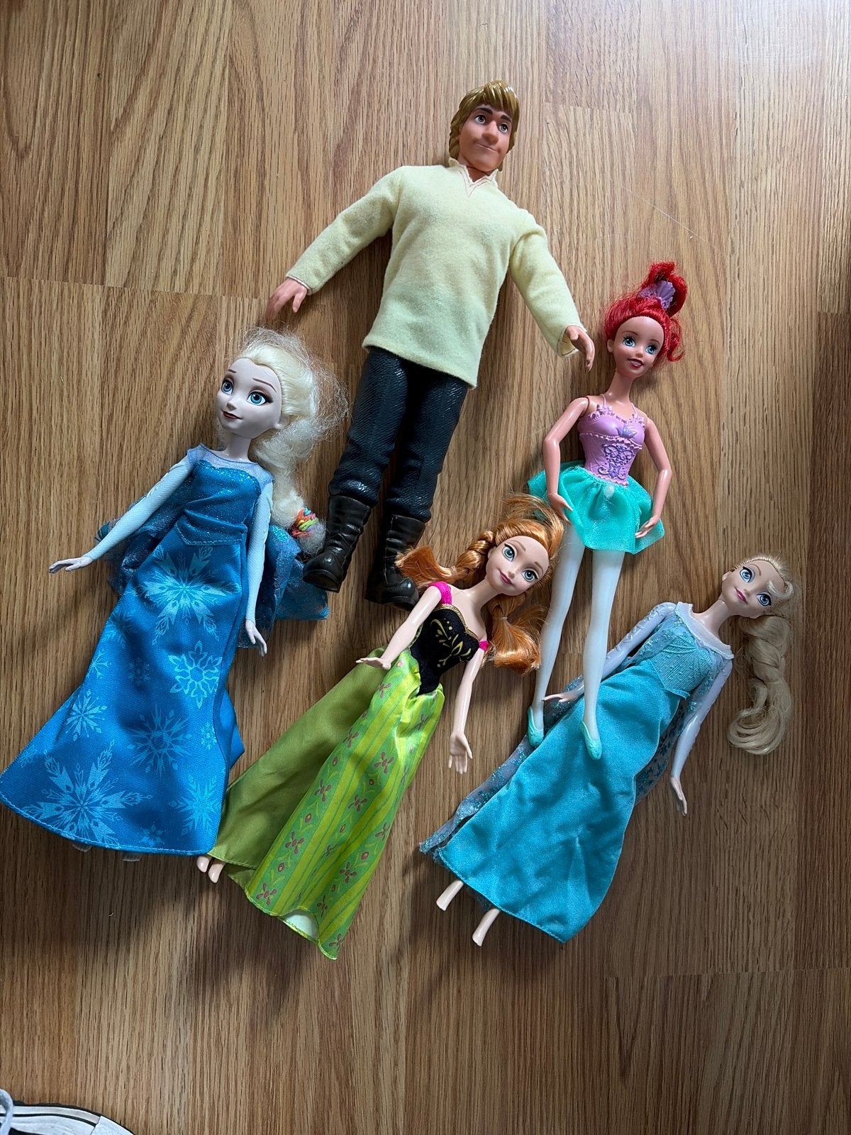 Grote set Disney Frozen en andere poppen, Ophalen of Verzenden, Gebruikt, Overige typen
