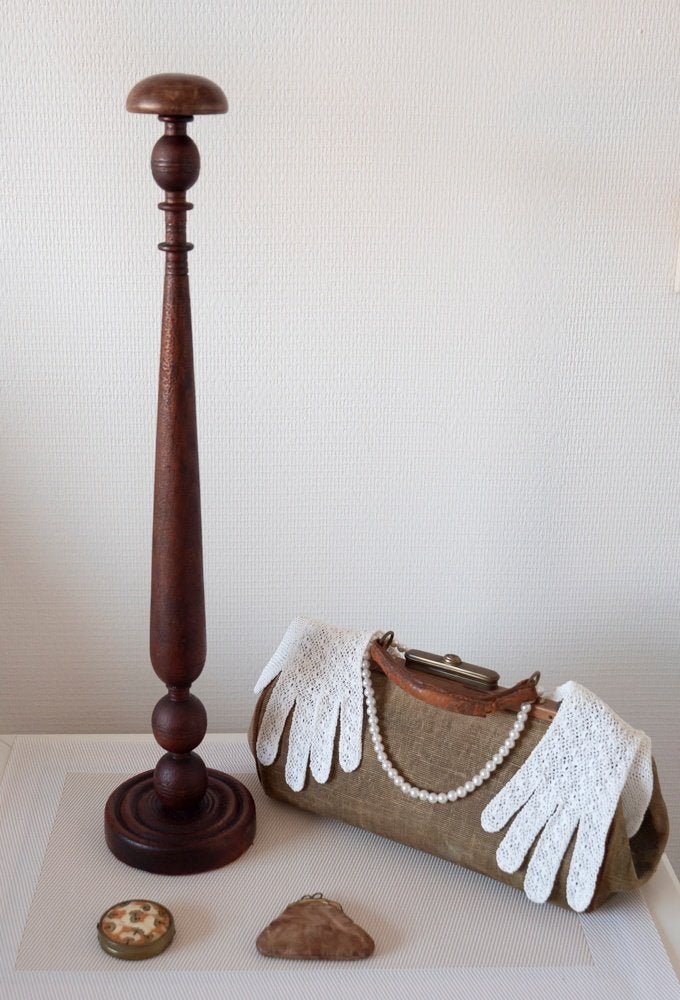 Antieke hoeden standaard, Ophalen of Verzenden, Zo goed als nieuw, 55 cm (S, 6⅞ inch) of minder, Hoed