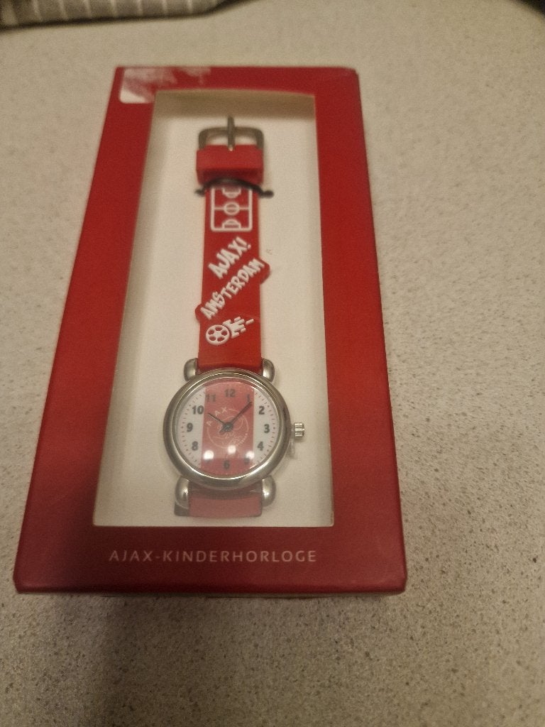 Ajax Kinderhorloge - Nieuw in verpakking, Ophalen of Verzenden, Nieuw, Rood, Jongen of Meisje