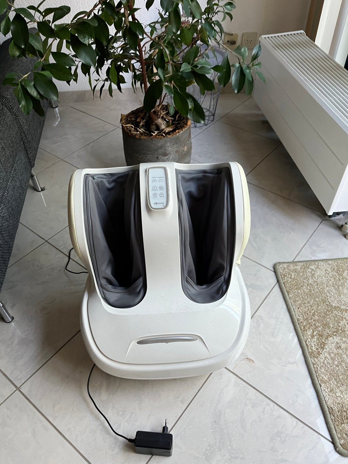 Voetmassageapparaat met warmtefunctie, Ophalen, Zo goed als nieuw, Hand- en Voetverzorging