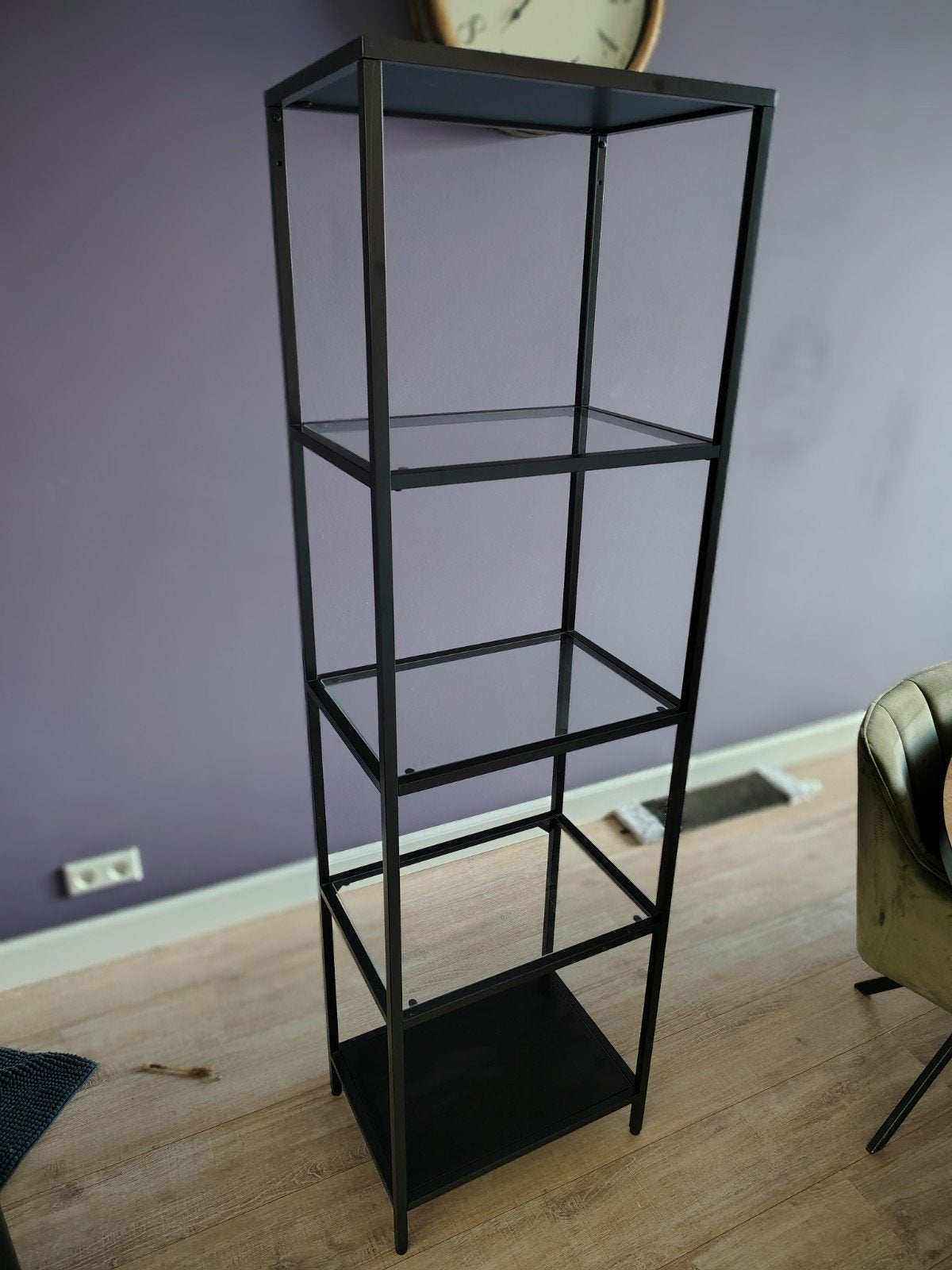 IKEA VITTSJÖ Stellingkast / Vitrinekast (151x75 cm) - Zwart, Ophalen, Zo goed als nieuw