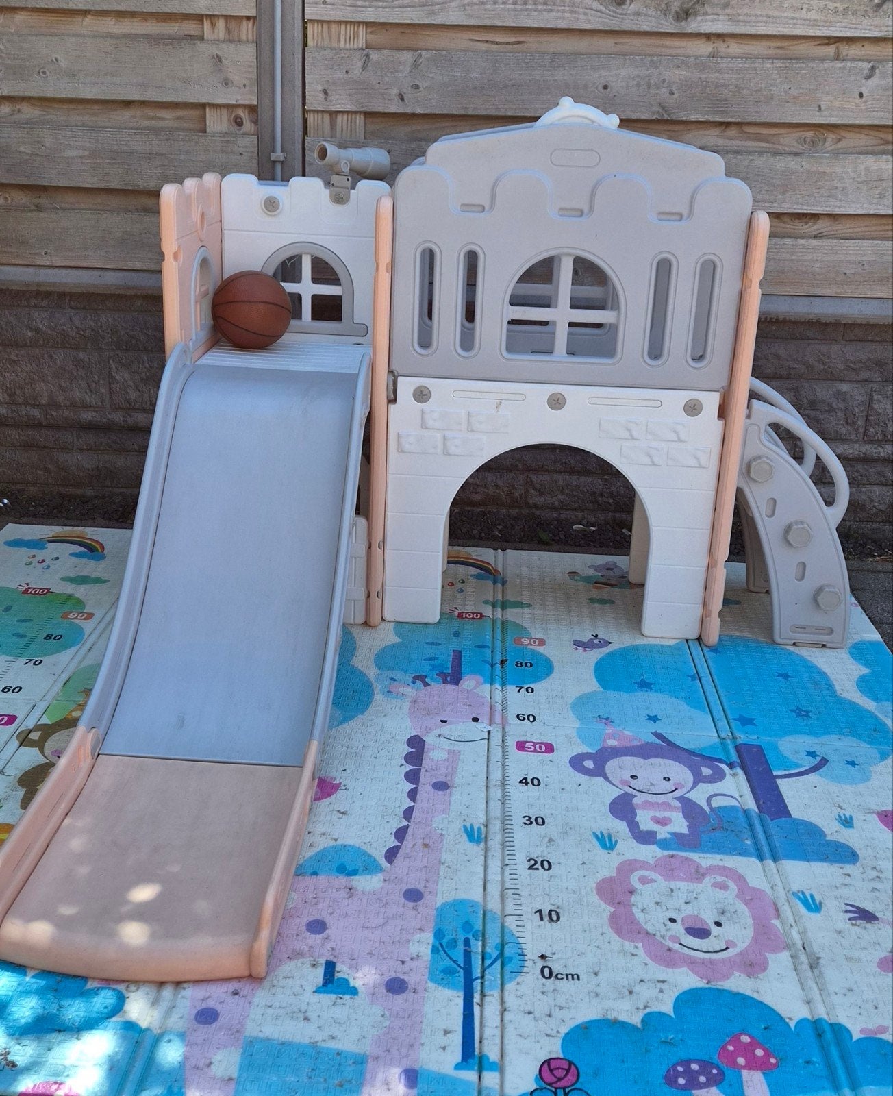 dreumes/kleuter speeltoestel met glijbaan en basketbalring, Ophalen, Gebruikt, Klimwand