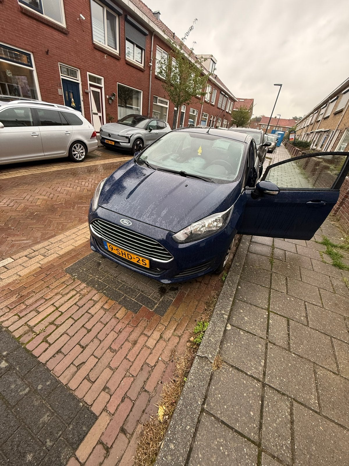 Ford Fiësta 1.0 59KW/80PK 5D 2013 Blauw, Auto's, Voorwielaandrijving, Euro 5, Stof, 40 €/maand