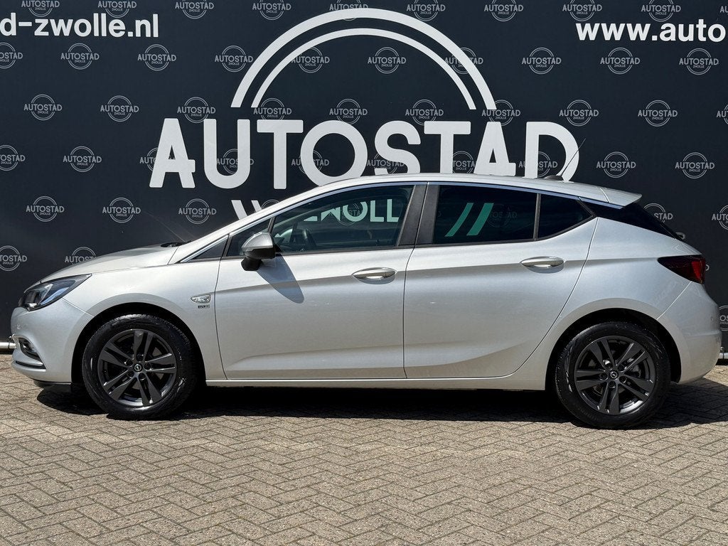 Opel Astra 1.4 Turbo 120 Jaar Edition NL-Auto / 2e Eigenaar, Stof, 620 kg, Origineel Nederlands, Bedrijf