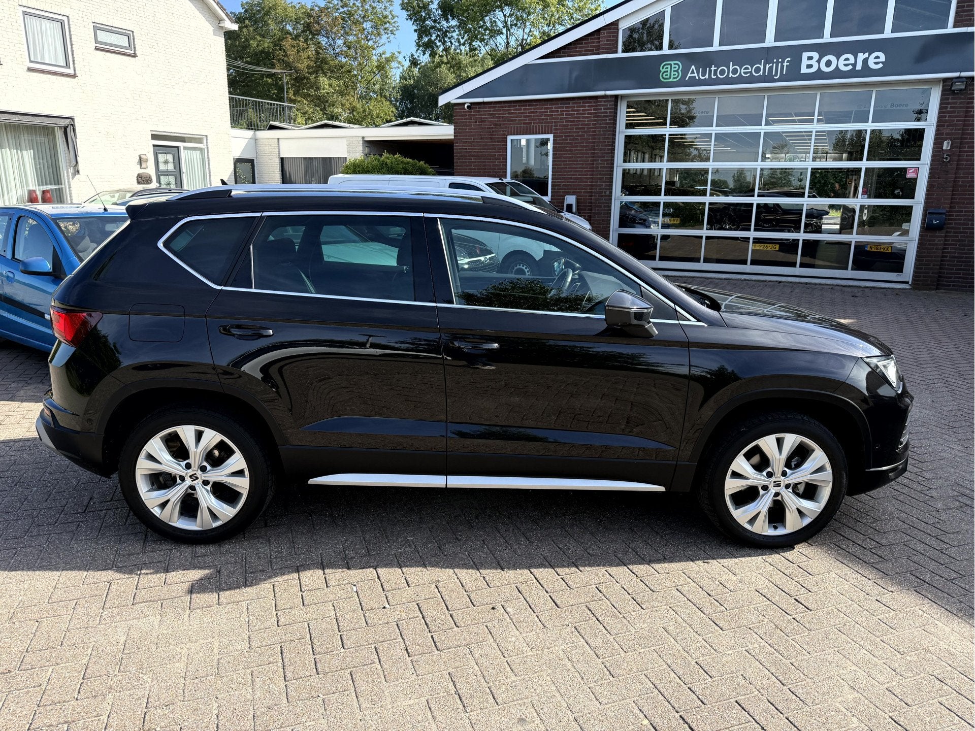 SEAT Ateca 1.5 TSI 150pk Xperience Business Intense App Conn, Auto's, Seat, Voorwielaandrijving, Dealer onderhouden, 1300 kg, 4 cilinders