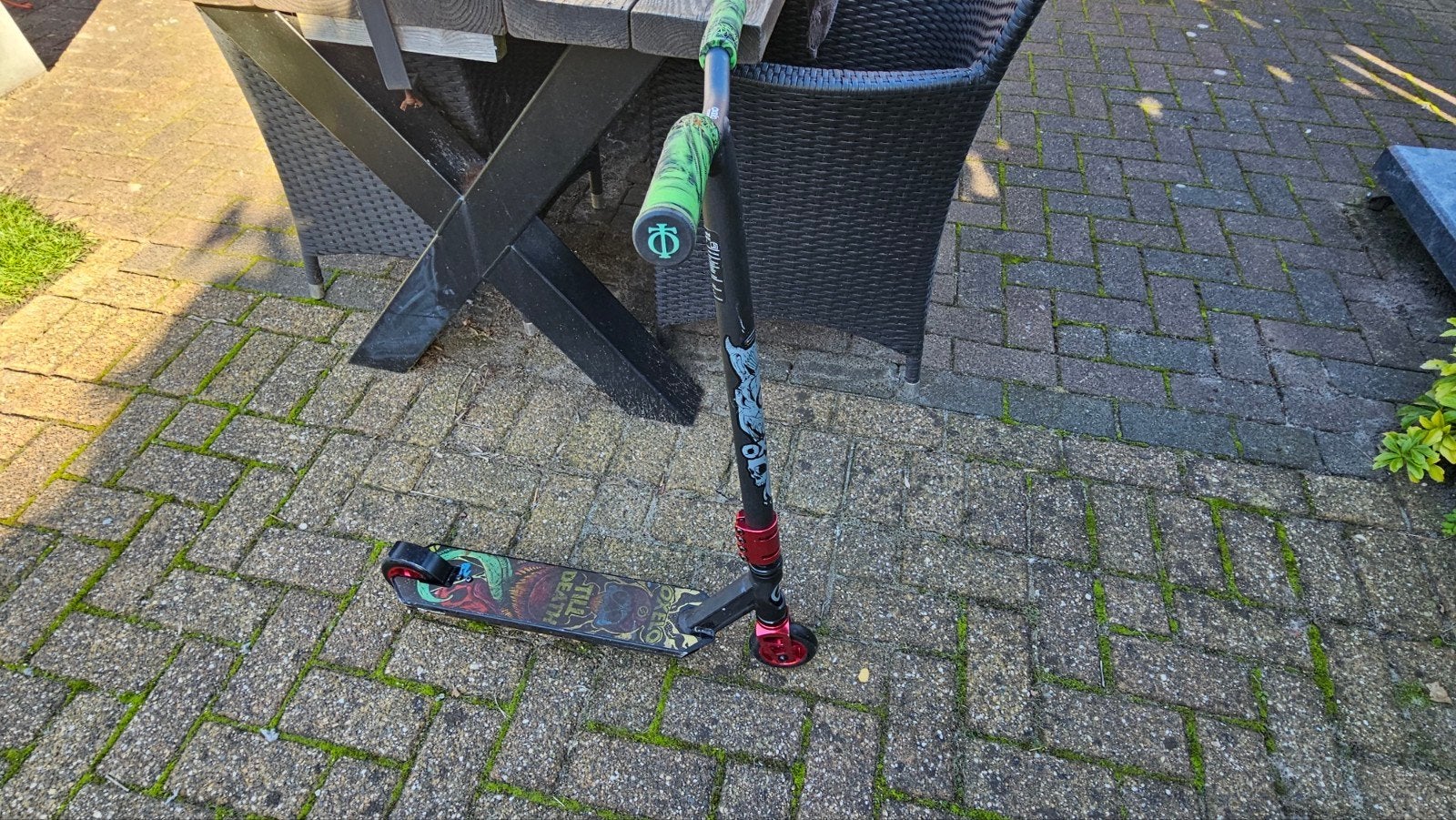 Oxelo Stuntstep met helm en beschermers, Ophalen, Gebruikt, Gewone step, Oxelo