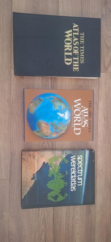 Atlassen - The Times & Spectrum, Boeken, Gelezen, Overige atlassen, Ophalen of Verzenden, 1800 tot 2000