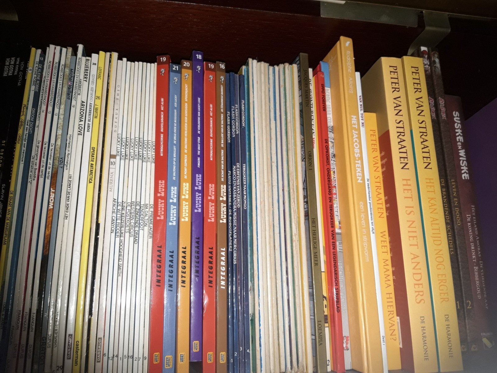 Grote collectie stripboeken, Meerdere stripboeken, Ophalen, Gelezen