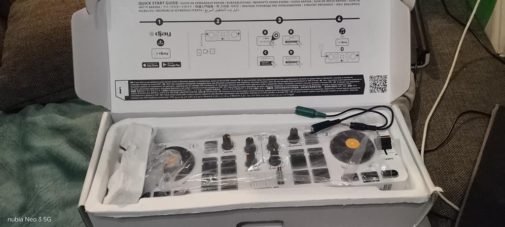 Hercules dj control mix compleet in doos alles erbij!!, Ophalen of Verzenden, Zo goed als nieuw