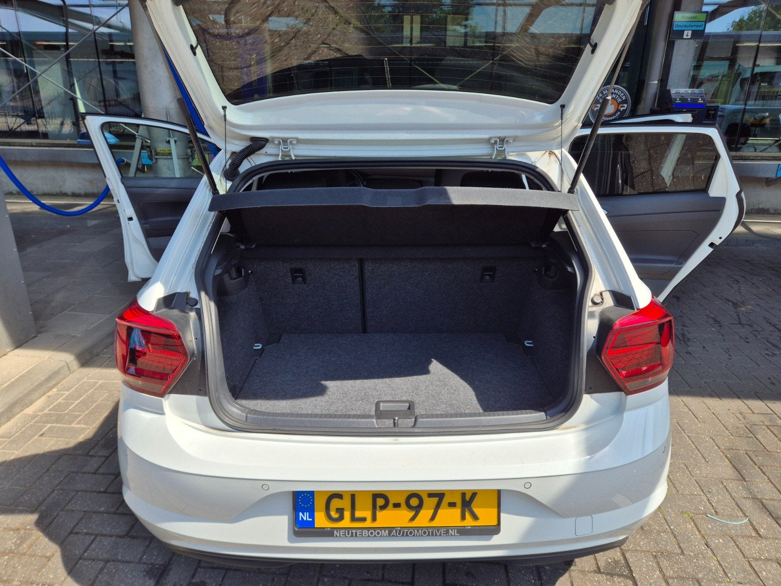 Volkswagen Polo 1.0 MPI 80pk 2019 Wit, Auto's, Voorwielaandrijving, 1025 kg, Wit, Handgeschakeld