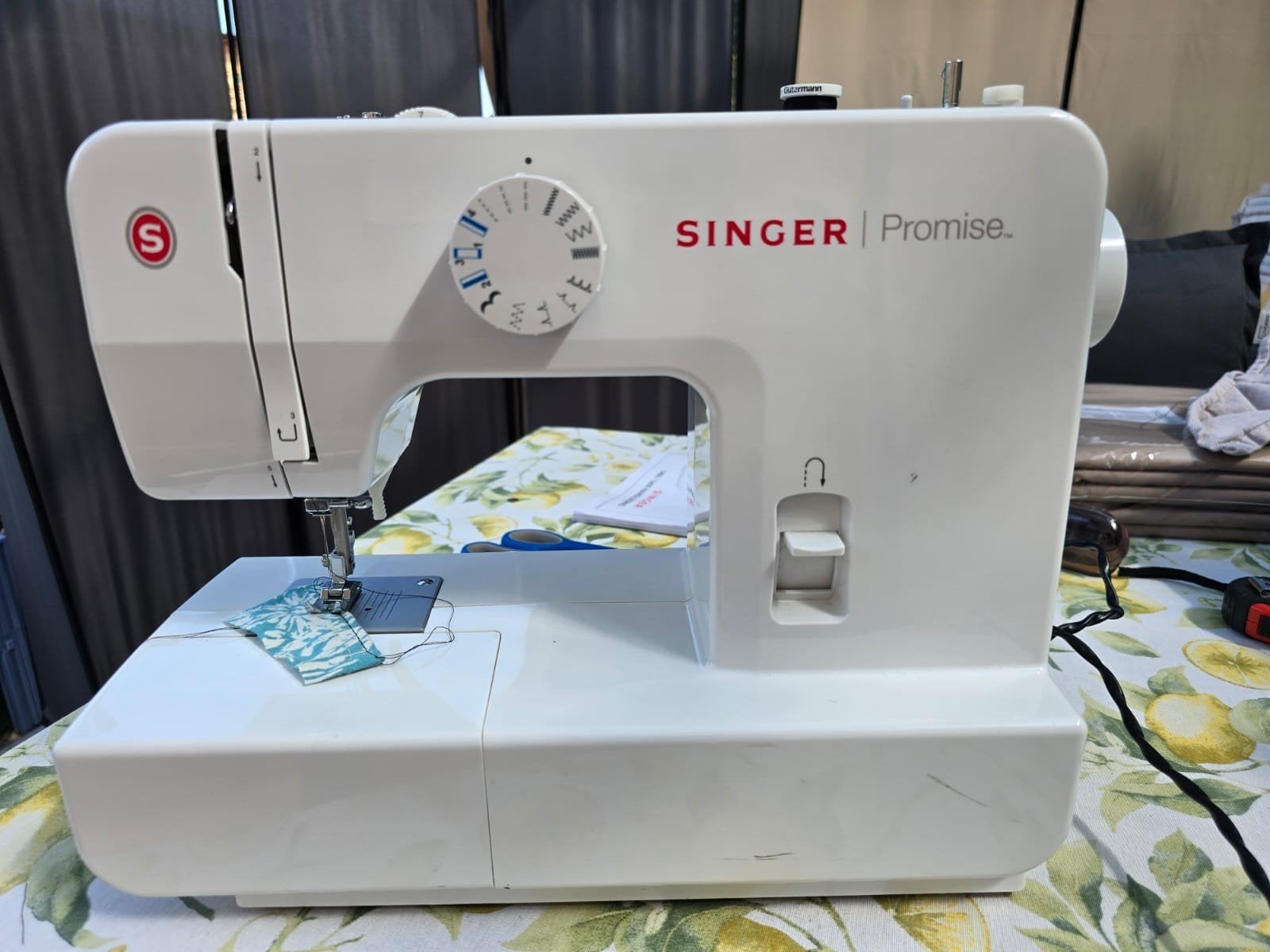 Singer Promise 1408 Naaimachine - Goed onderhouden, Ophalen, Zo goed als nieuw, Naaimachine, Singer