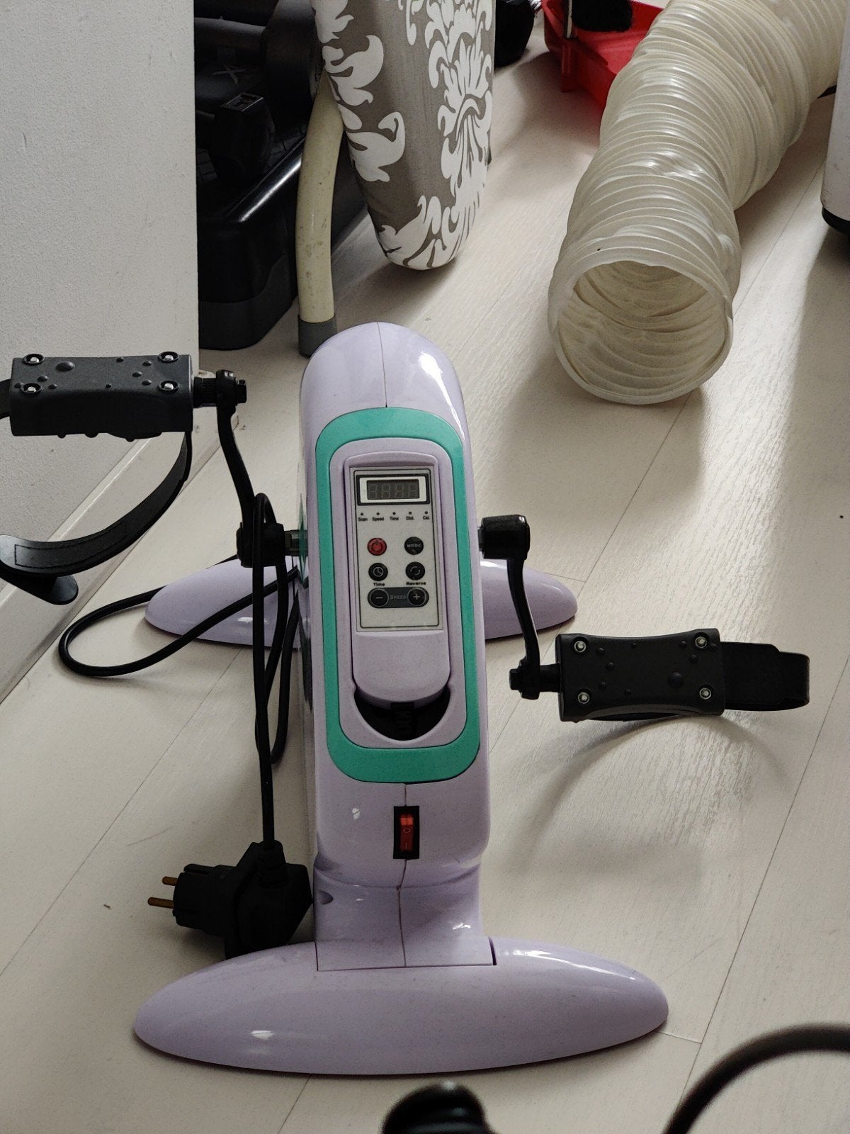 Elektrische Mini fietstrainer - Compact, Kunststof, Nieuw, Ophalen of Verzenden, Benen