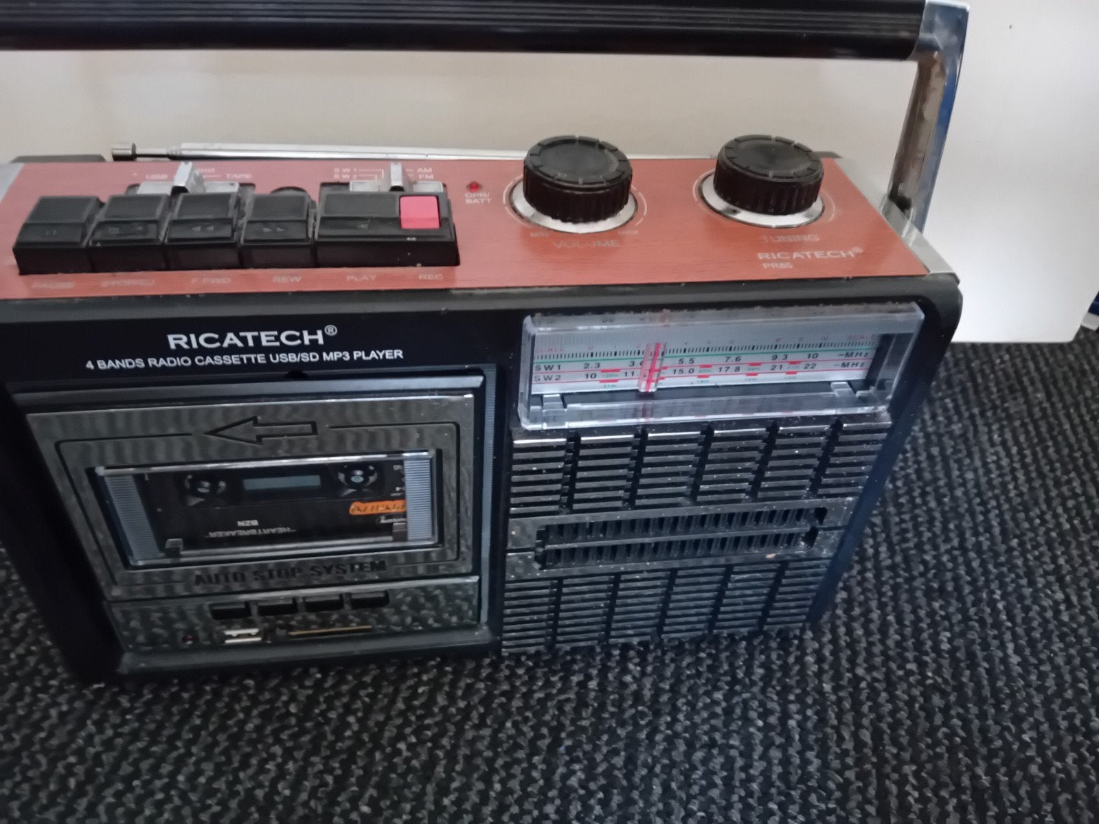 Ricatech radio, Ophalen