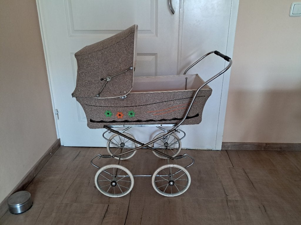 Poppenwagen vintage, Kinderen en Baby's, Speelgoed | Poppen, Ophalen, Gebruikt, Babypop