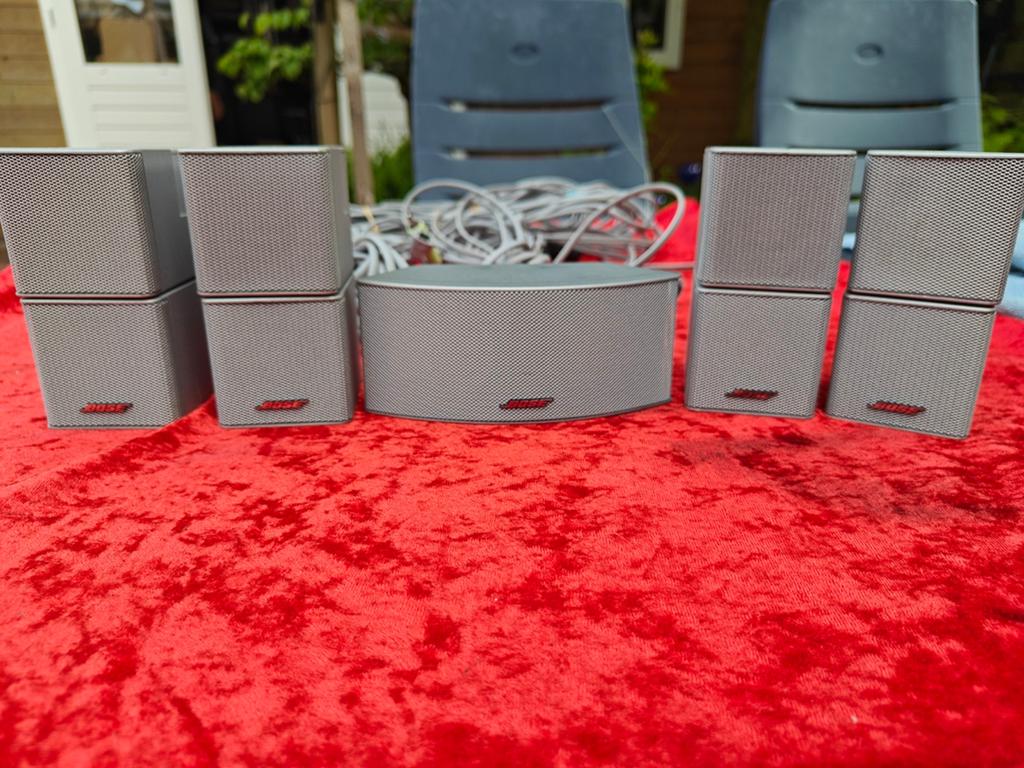 Bose Jewel luidsprekers 5x zilvergrijs met luidsprekerkabels, Overige merken, 70 watt of meer, Ophalen of Verzenden, Zo goed als nieuw