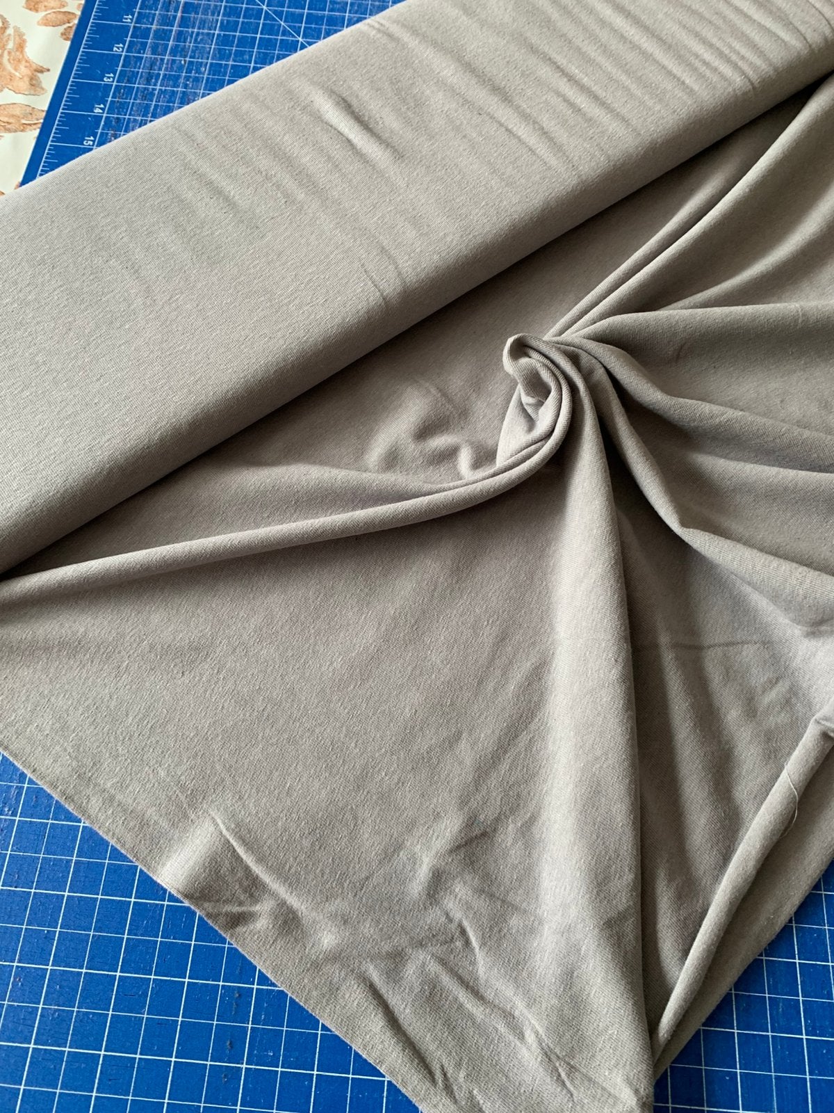 Linnen jersey grey, Hobby en Vrije tijd, Stoffen en Lappen, 120 cm of meer, 200 cm of meer, Ophalen of Verzenden, Zo goed als nieuw