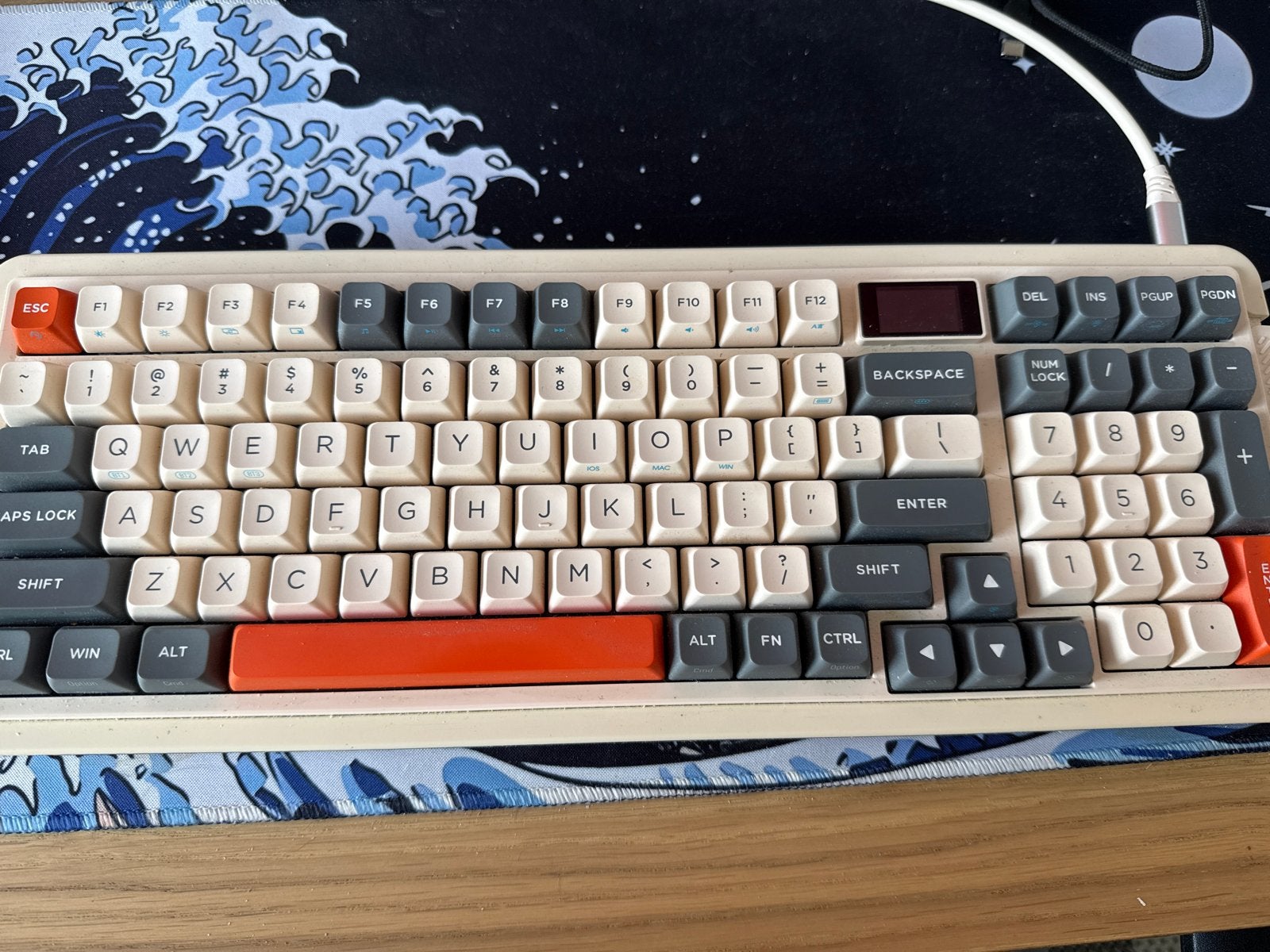 Royal Axe L98 mechanisch toetsenbord, Ophalen, Draadloze ontvanger, Zo goed als nieuw, Draadloos
